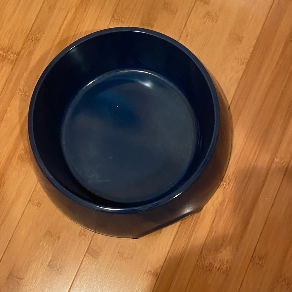 Dark Blue Pet Bowl